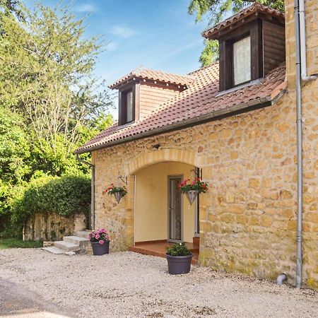 2 Bedroom Nice Home In Vitrac Vitrac  Exterior foto
